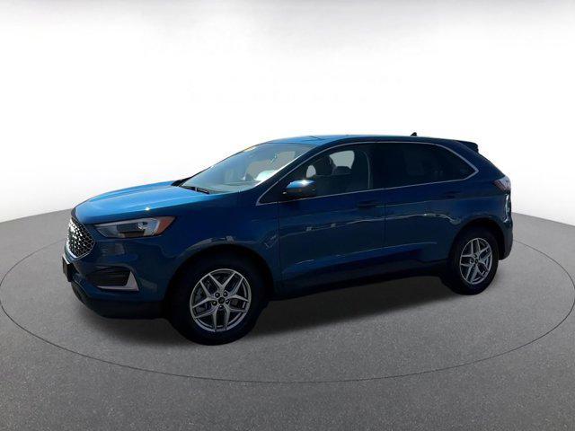 used 2024 Ford Edge car, priced at $22,929