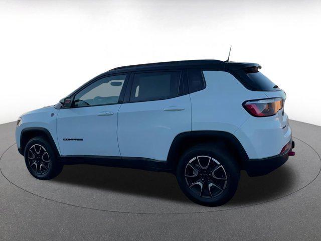 used 2025 Jeep Compass car, priced at $25,086