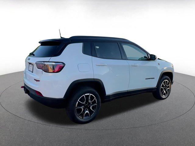 used 2025 Jeep Compass car, priced at $25,086