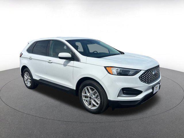 used 2024 Ford Edge car, priced at $24,183