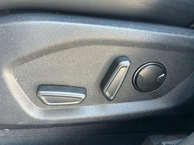 used 2024 Ford Edge car, priced at $23,007