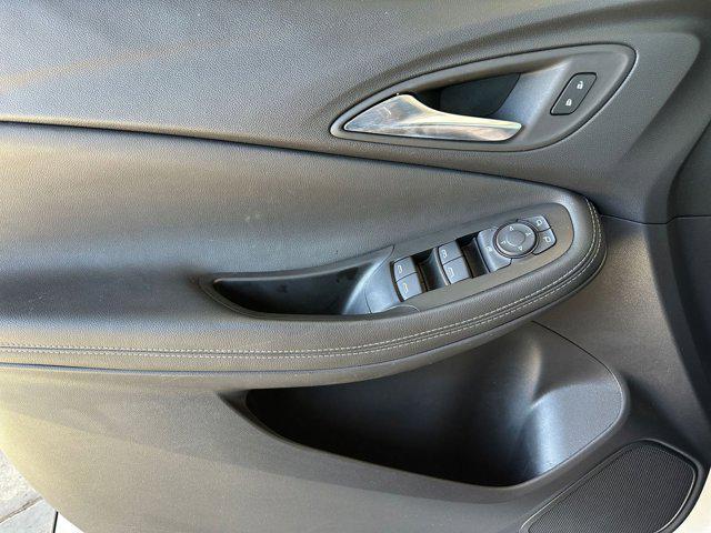 used 2025 Buick Encore GX car, priced at $21,164