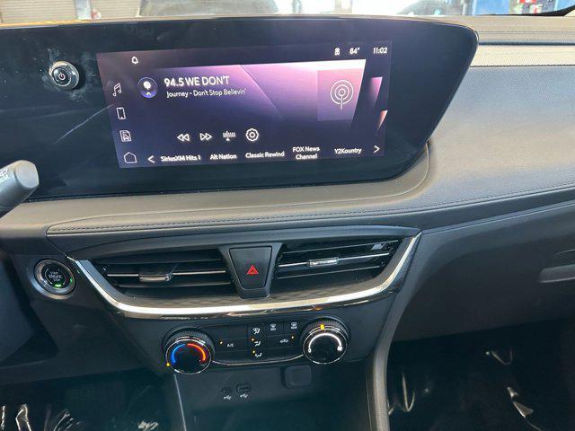 used 2025 Buick Encore GX car, priced at $21,164
