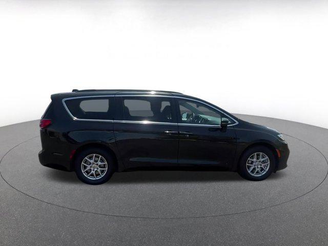 used 2022 Chrysler Pacifica car, priced at $20,617