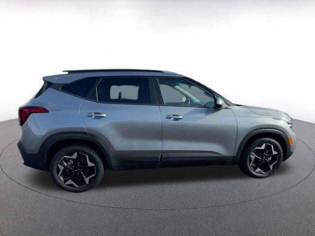 used 2025 Kia Seltos car, priced at $21,001