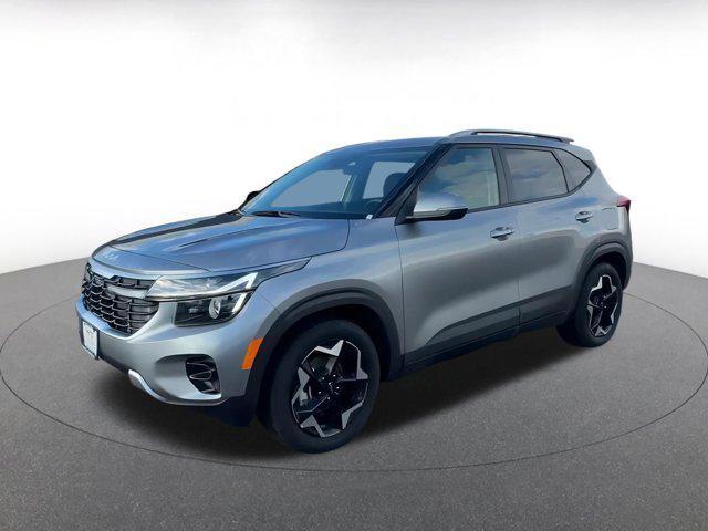 used 2025 Kia Seltos car, priced at $21,001