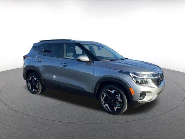 used 2025 Kia Seltos car, priced at $21,409