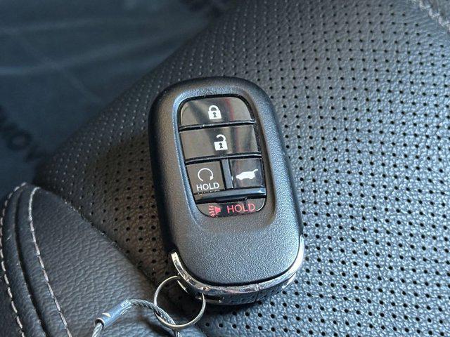 used 2025 Honda HR-V car, priced at $28,697