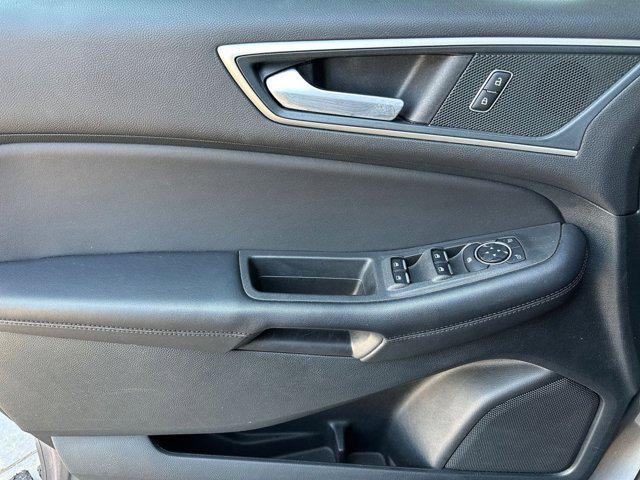 used 2024 Ford Edge car, priced at $20,450