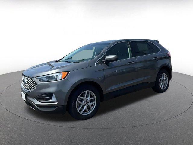 used 2024 Ford Edge car, priced at $20,450
