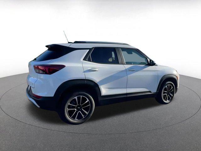 used 2025 Chevrolet TrailBlazer car, priced at $21,039