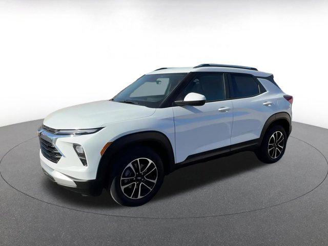 used 2025 Chevrolet TrailBlazer car, priced at $21,064