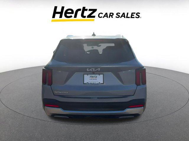 used 2024 Kia Sorento car, priced at $29,372