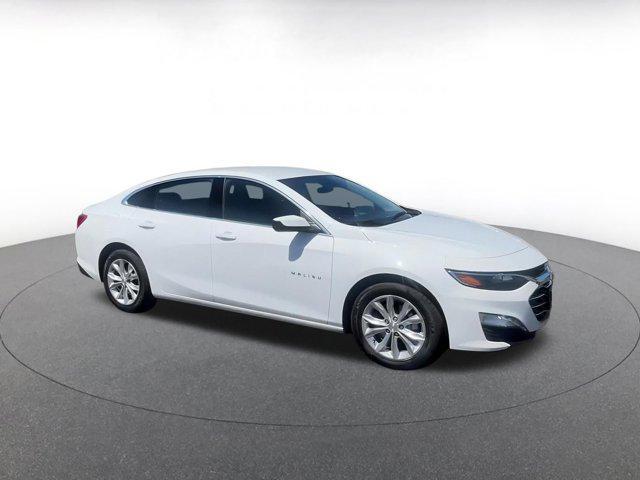 used 2024 Chevrolet Malibu car, priced at $18,604