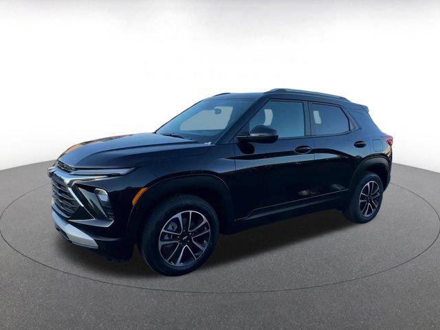 used 2025 Chevrolet TrailBlazer car, priced at $21,658