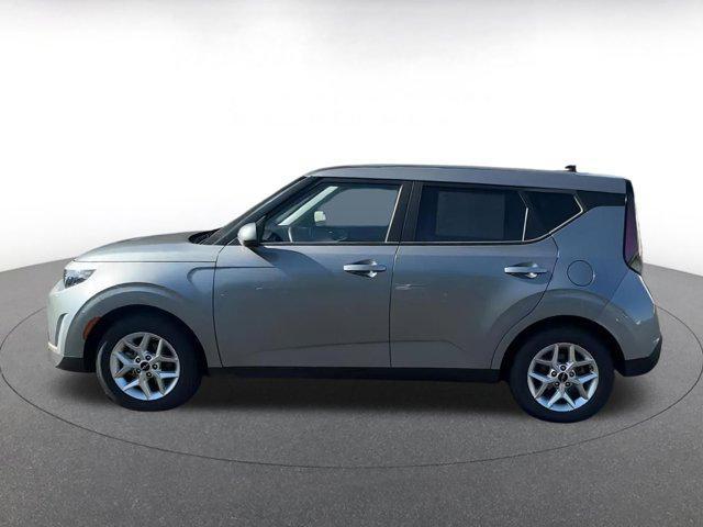 used 2024 Kia Soul car, priced at $18,102