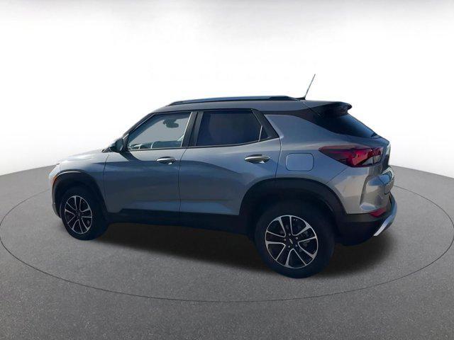used 2025 Chevrolet TrailBlazer car, priced at $21,171