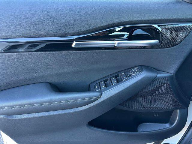 used 2025 Kia Seltos car, priced at $21,367