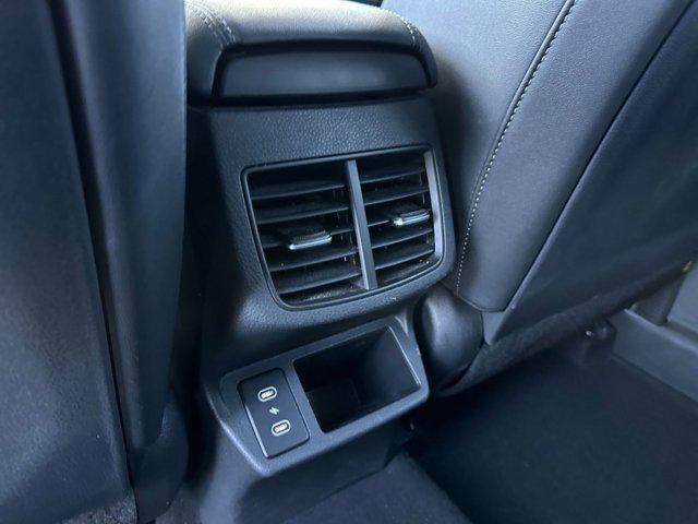 used 2025 Kia Seltos car, priced at $21,367