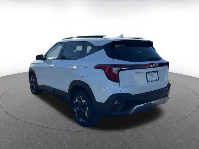 used 2025 Kia Seltos car, priced at $21,367