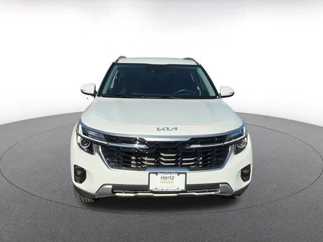 used 2025 Kia Seltos car, priced at $21,367