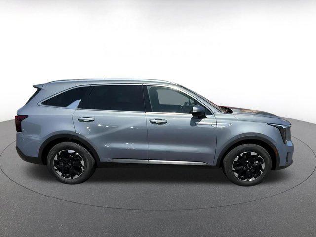 used 2024 Kia Sorento car, priced at $28,716
