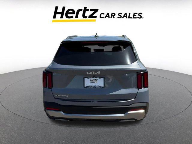 used 2024 Kia Sorento car, priced at $29,016