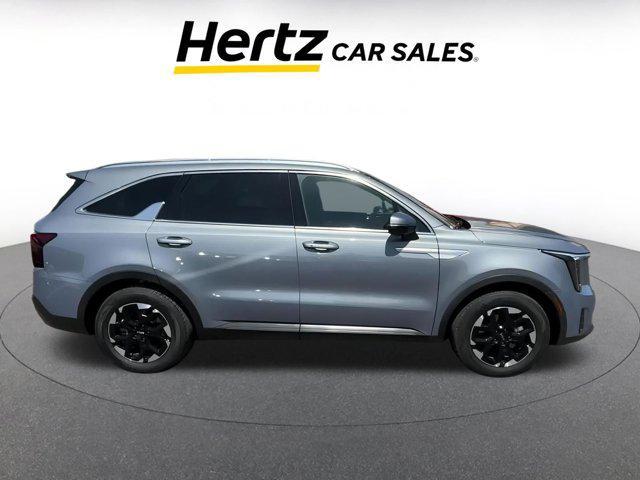 used 2024 Kia Sorento car, priced at $29,016
