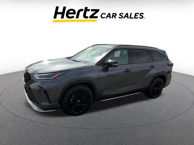 used 2024 Toyota Highlander car, priced at $40,456