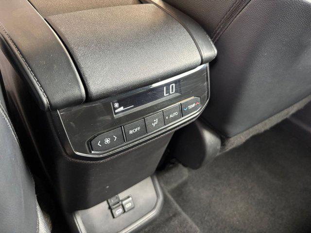 used 2024 Toyota Highlander car, priced at $40,456