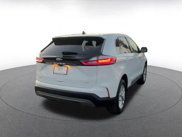 used 2024 Ford Edge car, priced at $23,580