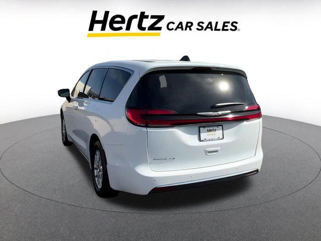 used 2024 Chrysler Pacifica car, priced at $33,810