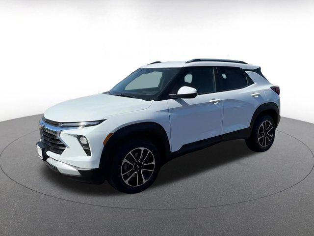 used 2025 Chevrolet TrailBlazer car, priced at $20,926