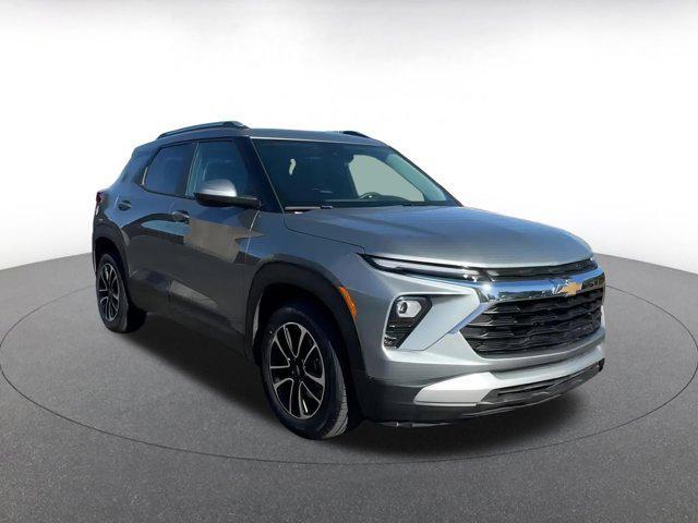 used 2025 Chevrolet TrailBlazer car, priced at $20,686