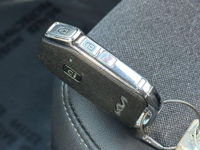 used 2025 Kia Seltos car, priced at $21,865