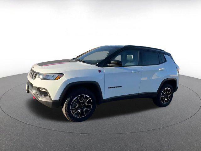 used 2025 Jeep Compass car, priced at $25,086