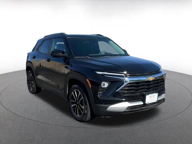 used 2025 Chevrolet TrailBlazer car, priced at $20,531