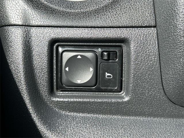 used 2014 Nissan Versa Note car, priced at $5,688