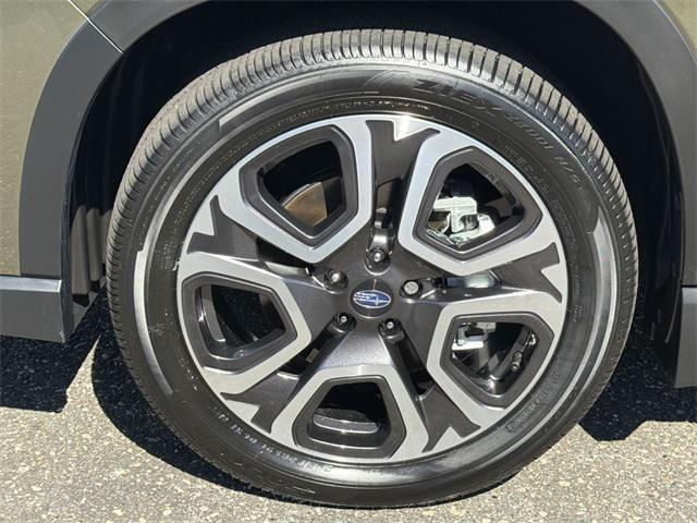 new 2025 Subaru Ascent car, priced at $53,599