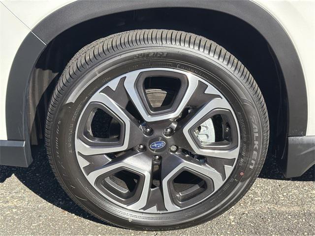 new 2025 Subaru Ascent car, priced at $50,319