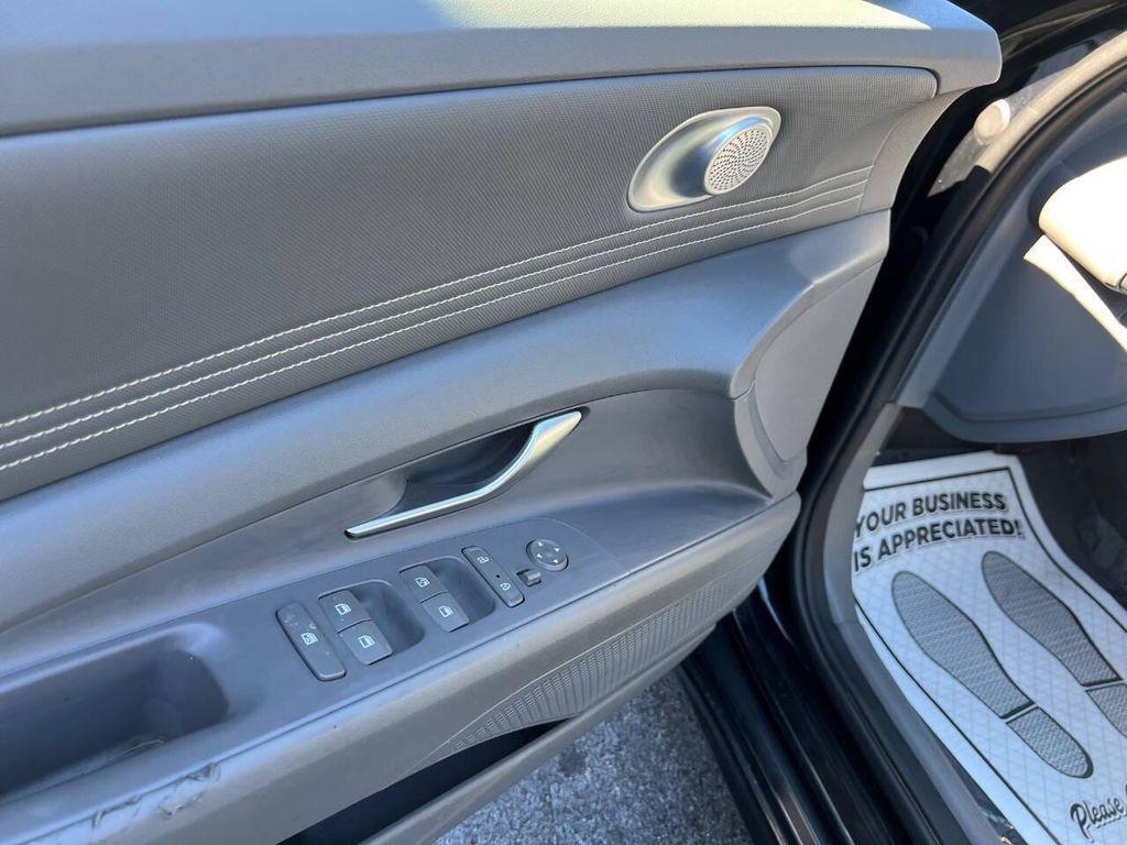 used 2022 Hyundai Elantra car, priced at $14,995