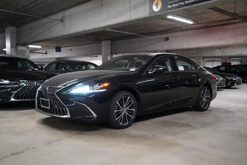 new 2025 Lexus ES 300h car, priced at $48,884