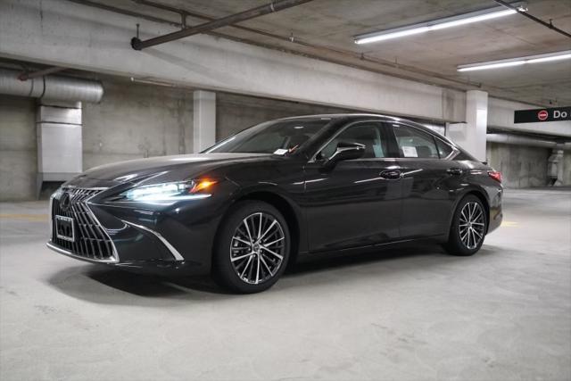 new 2025 Lexus ES 300h car, priced at $51,939