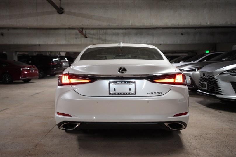 new 2025 Lexus ES 350 car, priced at $47,584