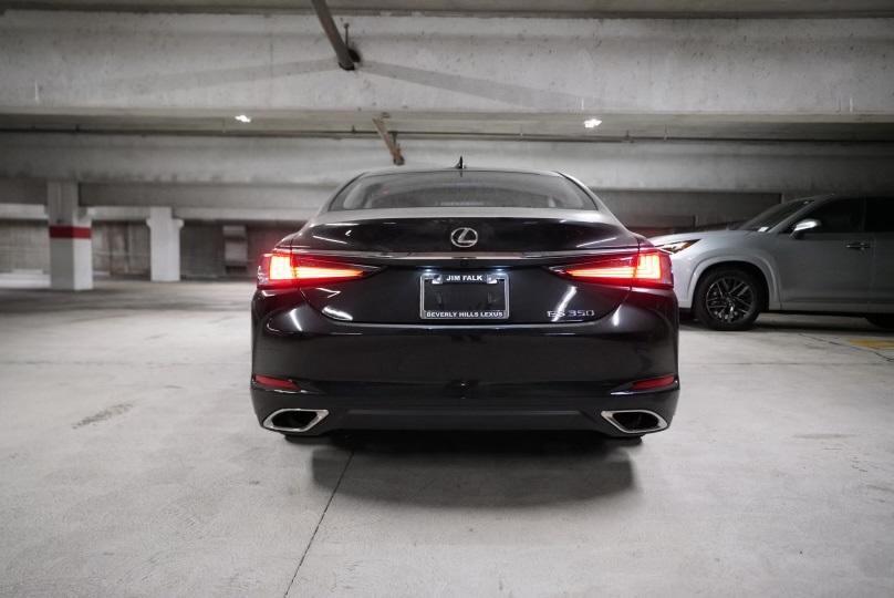 new 2025 Lexus ES 350 car, priced at $49,255