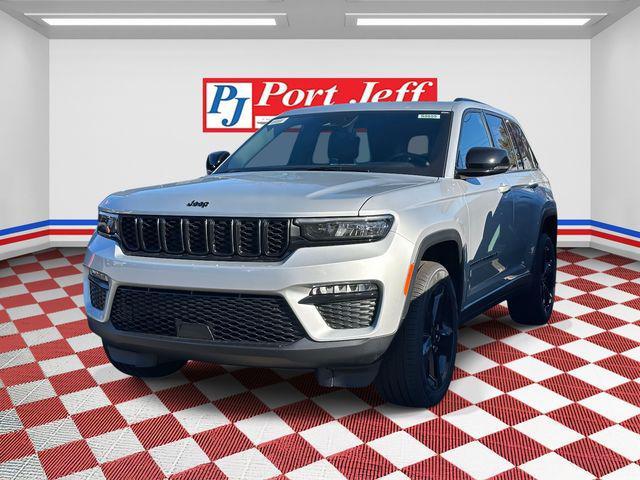new 2025 Jeep Grand Cherokee car