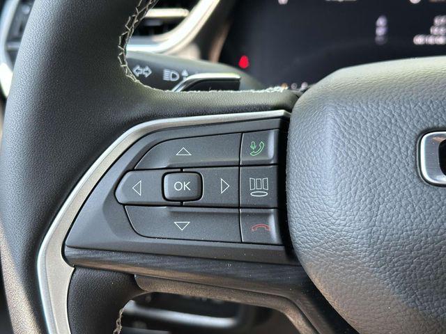 new 2025 Jeep Grand Cherokee car