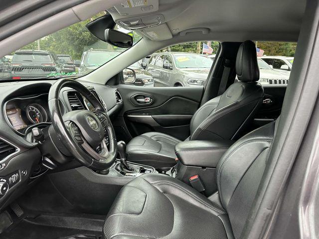 used 2019 Jeep Cherokee car, priced at $17,498