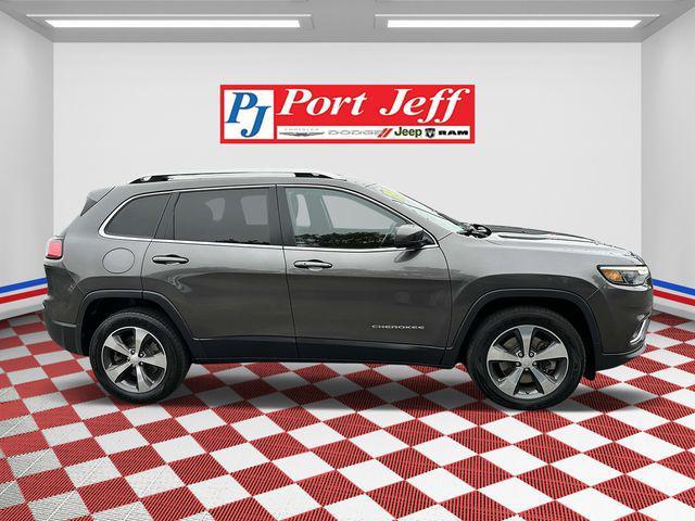 used 2019 Jeep Cherokee car, priced at $17,498