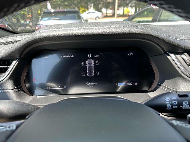 new 2025 Jeep Grand Cherokee car